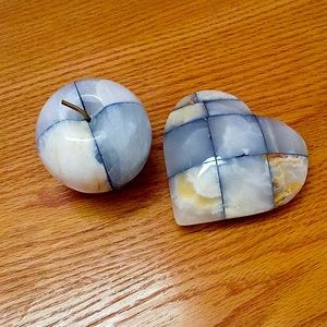 Onyx Heart & Apple Paper Weight/Decoration